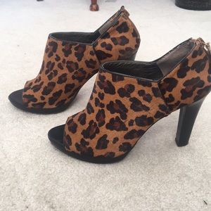 Banana Republic peep toe ankle boots